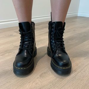 Dr. Martens JADON